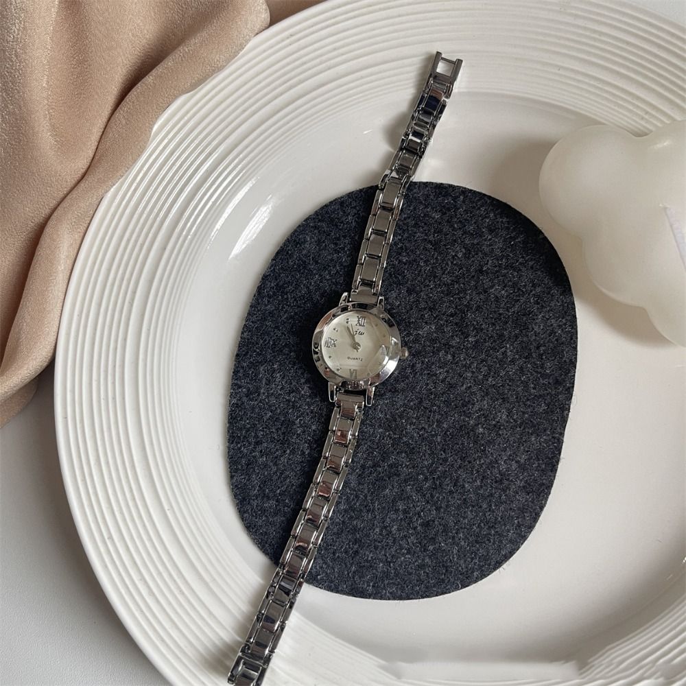 Fashionable Exquisite Golden W - Smartwatch Vintage Watches For Women recension och pris